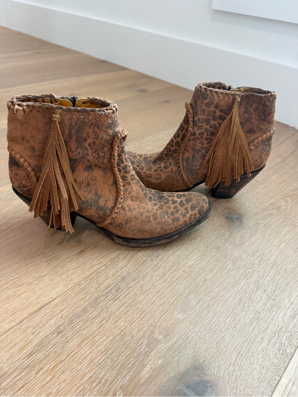 Old Gringo Razz Leopard Booties - Size 8.5b